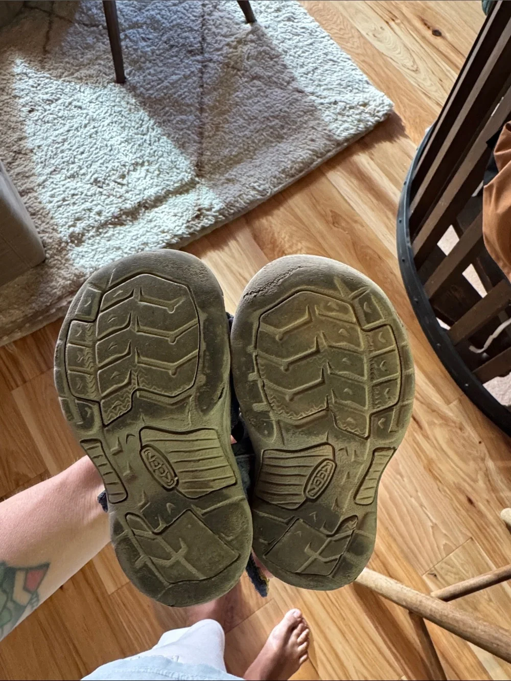Kids keen Closed-Toe Outdoor Sandals in Dark Gray
